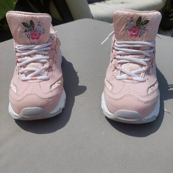 Sketchers D'Lite Bright Blossom Women's Sneaker Size 10 - Picture 8 of 11